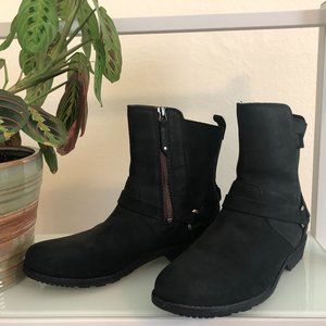 TEVA De La Vina black waterproof leather ankle boot 8
